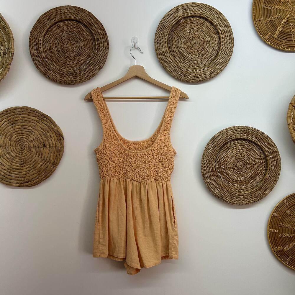 Free People Orange Boho Smocked Sleeveless Juliette Romper XS Summer Vacation - Picture 3 of 8